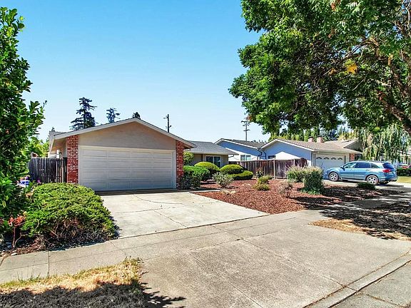 2nd image of 6598 Rainbow Dr