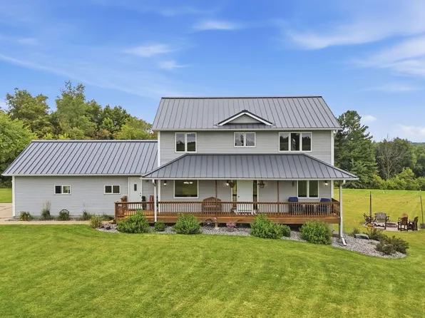 W1613 290th Ave, Plum City, WI 54761