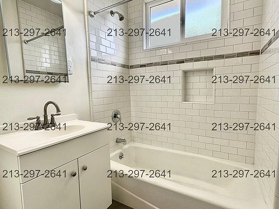 3rd image of 628 N Harvard Blvd APT 9