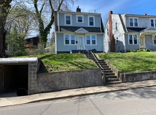 1121 Hickory Rd, Charleston, WV 25314