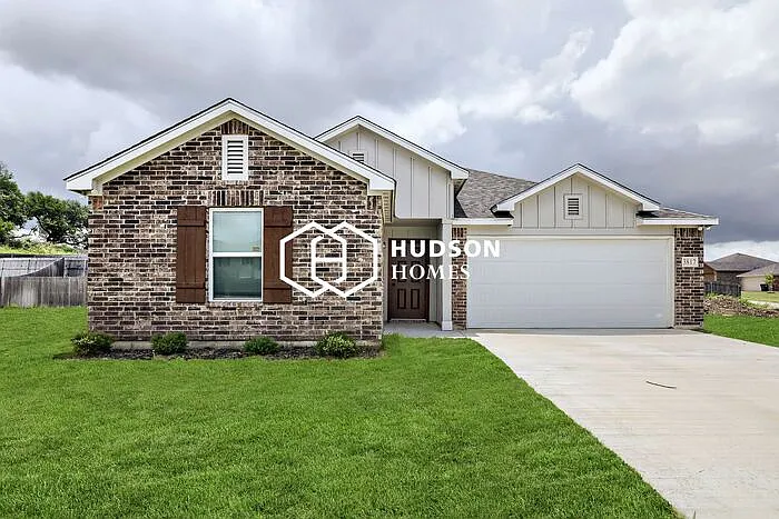3817 Poteet Ct