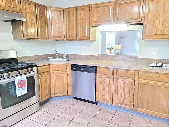 2nd image of 14 Mohave Dr Unit 14