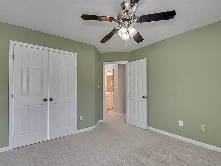 223 Old Berzelia Rd — Photo 10