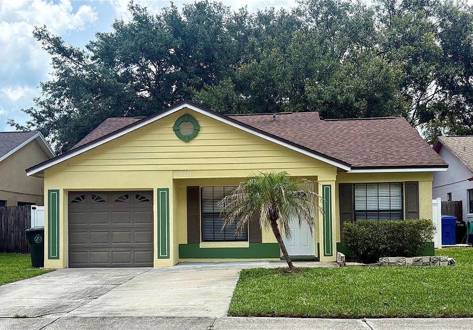 1st image of 1021 Alpug Ave