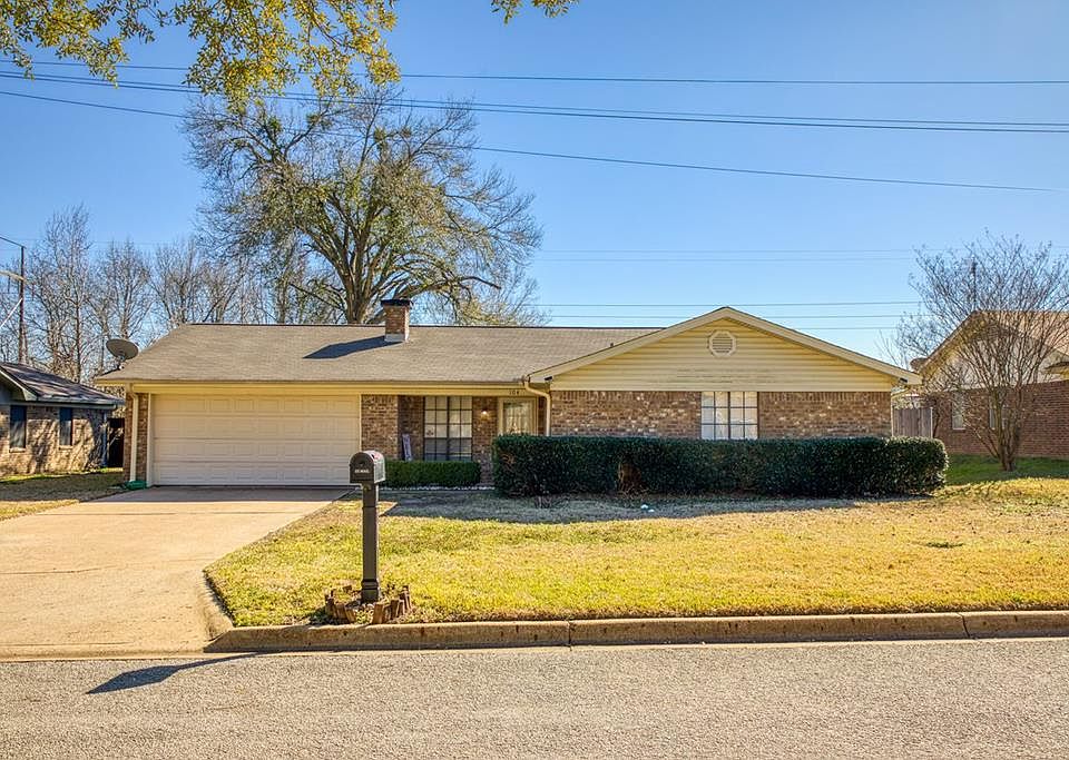 104 Cypress Dr, Palestine, TX 75801 Zillow