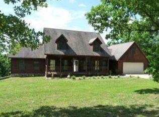 470 Trigger Cove Rd, Kirbyville, MO 65679