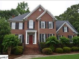 6 Wolf Run Dr, Simpsonville, SC 29681