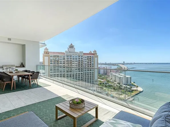 401 Quay Cmns #1404, Sarasota, FL 34236