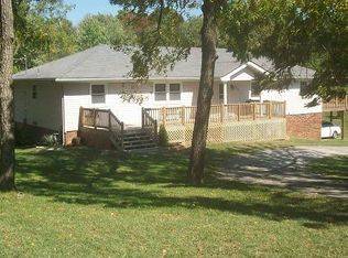 1155 W Farm Road 178, Springfield, MO 65810