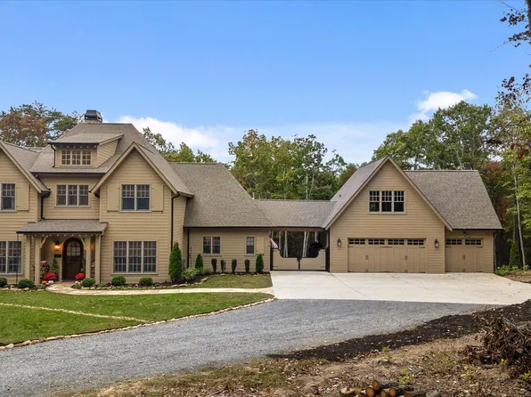 197 Grandview Rd, Signal Mountain, TN 37377