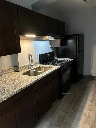 7145 S Lowe Ave #402 Photo 1