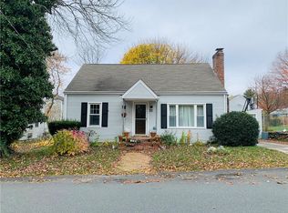 45 Weeks St, Cumberland, RI 02864