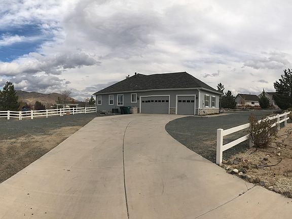 3rd image of 1612 Chiquita Dr