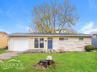 2118 Newcomer Ln, Beech Grove, IN 46107