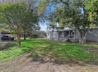 1135 Ridgeview Cir, Granbury, TX 76048