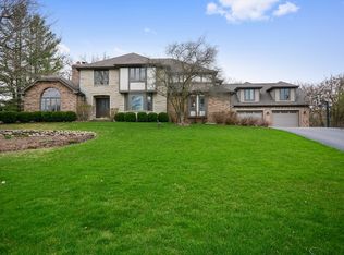 6N580 Splitrail Ln, St Charles, IL 60175