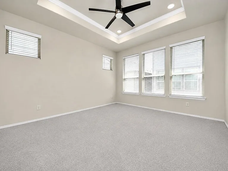 3111 Dakota Falls Dr — Photo 33