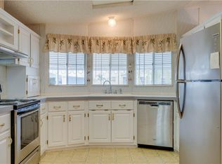 212 Rainbow Dr, North Fort Myers, FL 33903