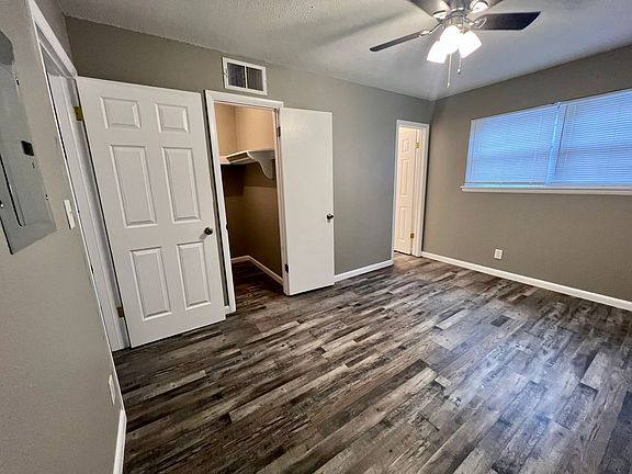 3rd image of 325 W Oklahoma Ave Unit 4