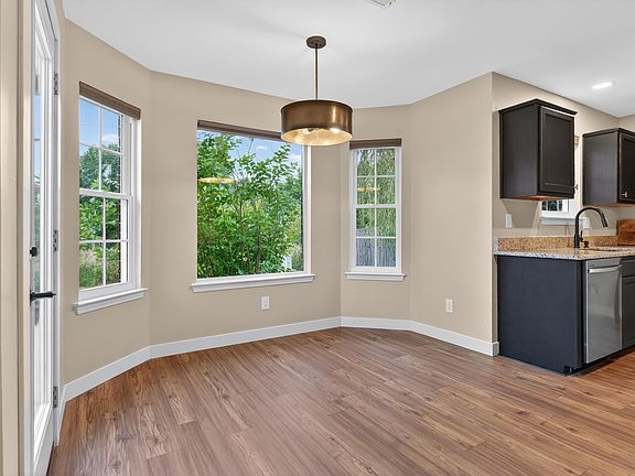 5th image of 1107 Red Fern Cir W
