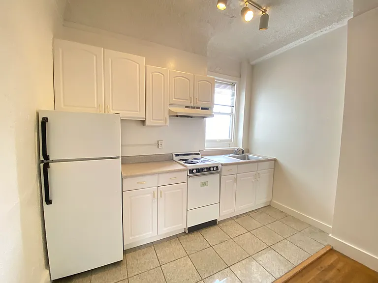 O'Farrell Apartments — Photo 21