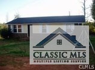 920 Clairmont St, Comer, GA 30629