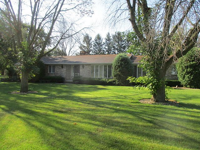 1st image of 909 E Le Fevre Ave