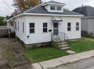 320 Lafontaine St, Chatham Kent, ON N8A4H9