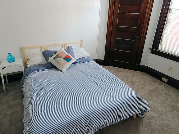 3rd image of 1922 Bigelow St #2
