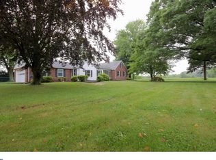 124 County House Rd, Sewell, NJ 08080