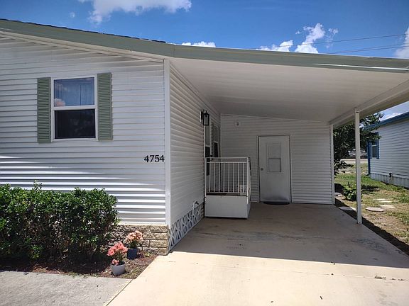 3rd image of 4754 Lakeland Harbor Cir