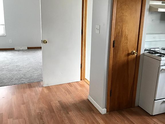 5th image of 7405 Liberty Ave