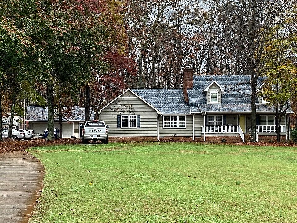 1st image of 1911 Townsend Forest Ln S