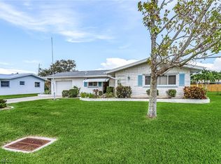 5211 Rutland Ct, Cape Coral, FL 33904