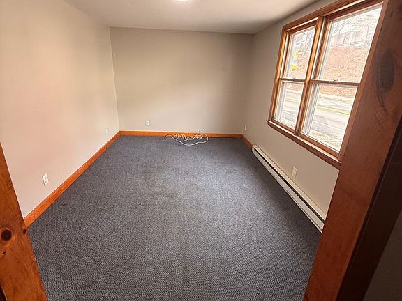 2nd image of 122 Main St #1R