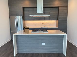 210 W Kinzie St #1, Chicago, IL 60654