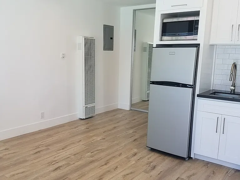1750 Sycamore LLC — Photo 3