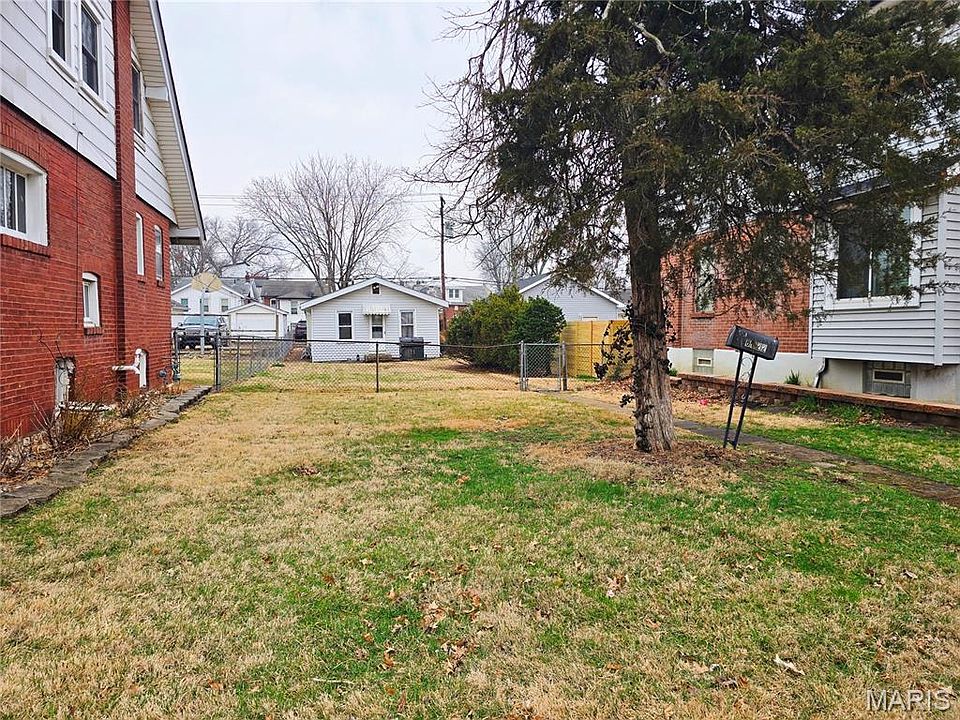 6822 Hancock Ave, Saint Louis, MO 63139 | Zillow