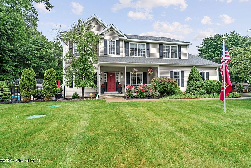 2nd image of 41 Harlau Drive