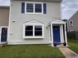 714 Spence Cir, Virginia Beach, VA 23462