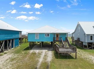 2528 Bridgeview Dr, Dauphin Island, AL 36528
