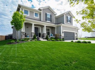 2665 SW Heather Dr, Lees Summit, MO 64081