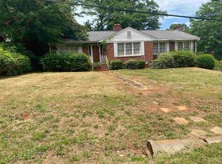 1 Cashmere Dr, Greenville, SC 29605