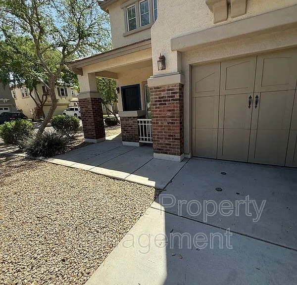 4171 E Gail Dr — Photo 1