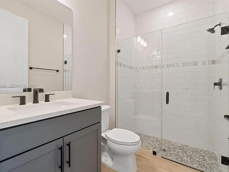 4546 Cumberland Ter — Photo 13