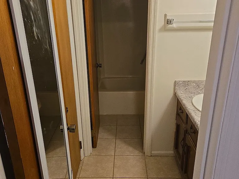 1045 Keith Dr #A — Photo 9