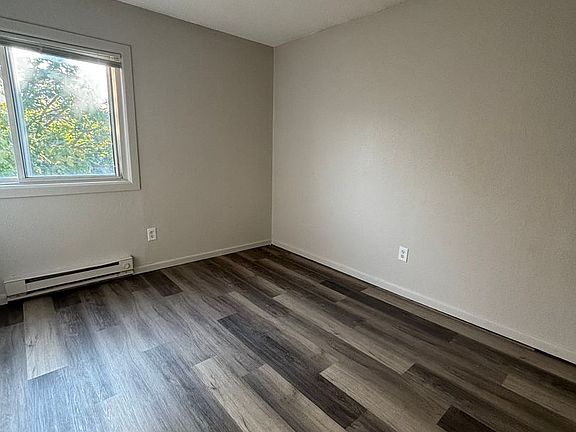 4th image of 405 W Donald St #429-202