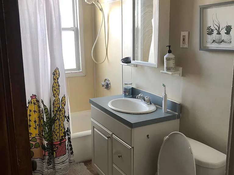 264 Robbins St #2 — Photo 11