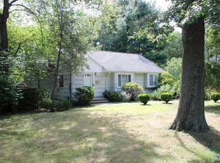 202 S Central Ave, Ramsey, NJ 07446