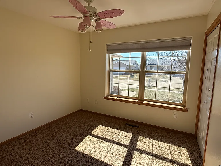 934 Tiara Dr NE — Photo 14